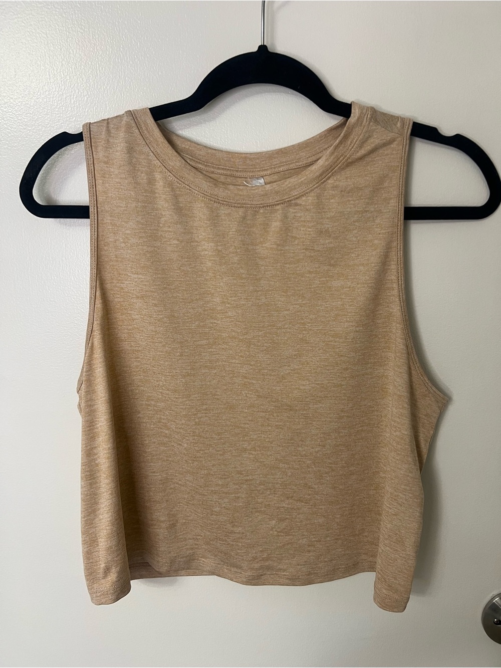 Fabletics Workout Tank Top Sleeveless Cropped Gym Neutral Loungewear Athleisure